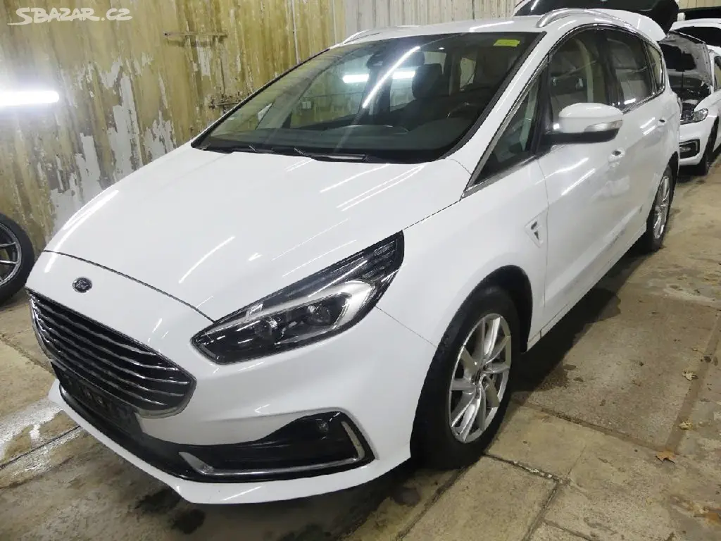 Ford S-MAX, 2.0 TDCi (110 kW), TITANIUM - fotka 2