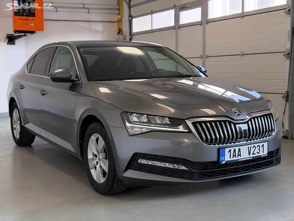 Škoda Superb, Ambition 2,0 TDI 110kW 7°DSG - fotka 3