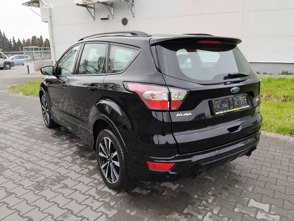 Ford Kuga 1.5 EcoBoost AWD Titanium STLine 2019rv - fotka 4