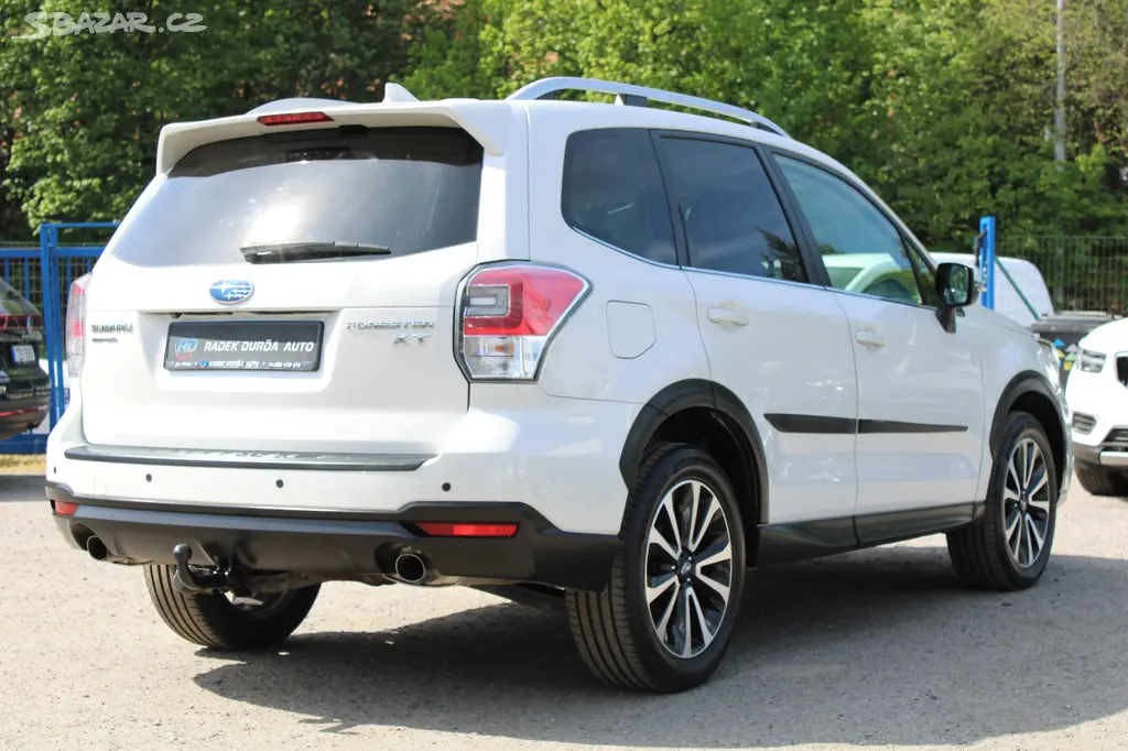 Subaru Forester 2,0 XT ČR,AUTOMAT,4x4,TAŽNÉ,2017 - fotka 5