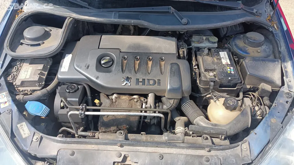 Peugeot 206 - 1.4HDI-50kw-8HX-r.v.2002 - fotka 5