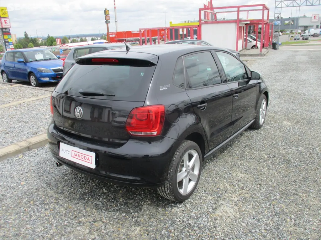 Volkswagen Polo, 1,4 i 16v, klima,xenon,rozvody - fotka 6