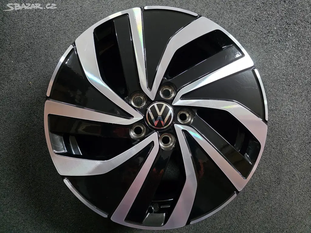VW Polo Alu kolo 15 Essex 2G0601025AS 1Ks