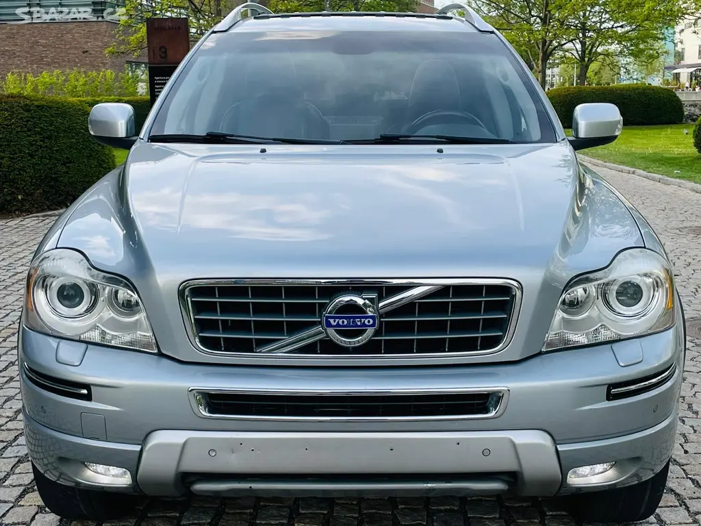 Volvo XC90, 2.4 D5 4x4 AUT SERVISKA TAŽNÉ - fotka 6