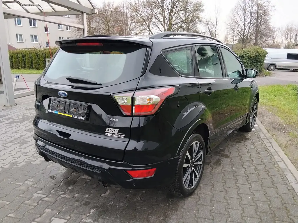 Ford Kuga 1.5 EcoBoost AWD Titanium STLine 2019rv - fotka 3