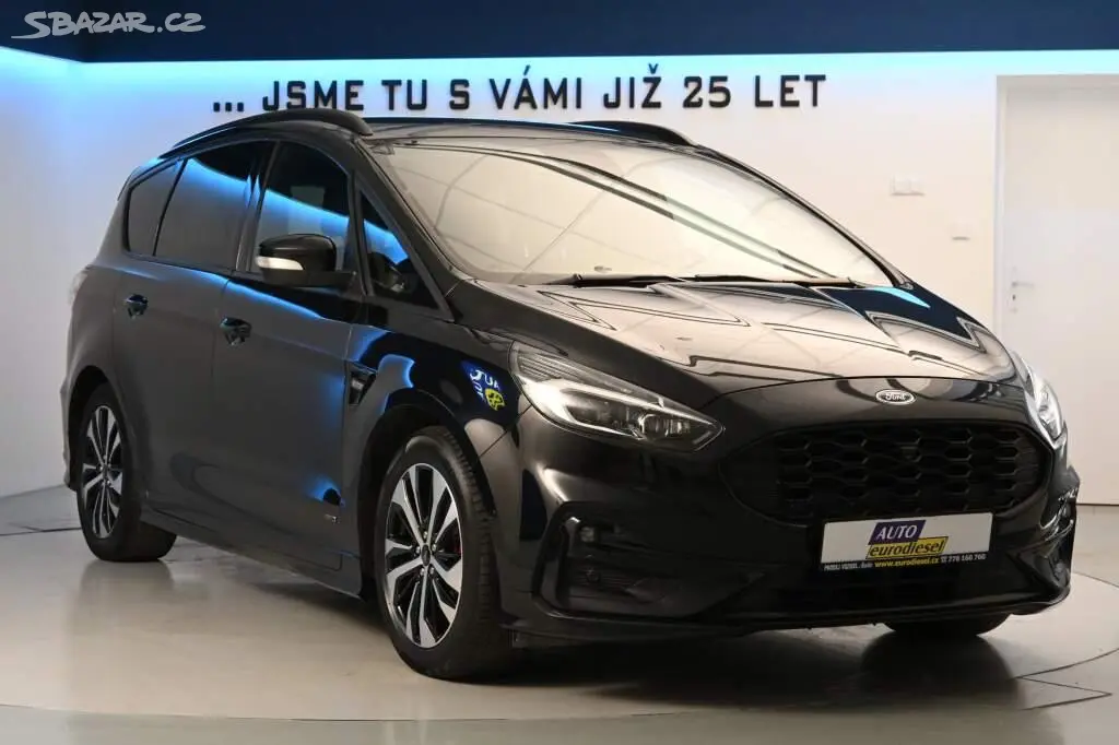 Ford S-MAX, 2.0 ST-LINE 140 KW 4x4 LED ACC - fotka 4