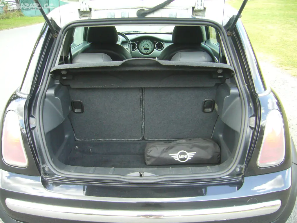 Mini Cooper 1.6i - fotka 6