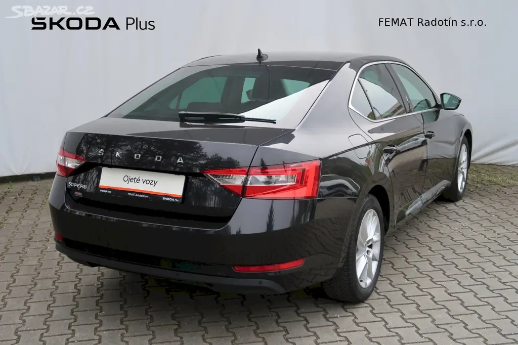 Škoda Superb, Ambition Plus 2.0 TDI 110 kW D - fotka 2