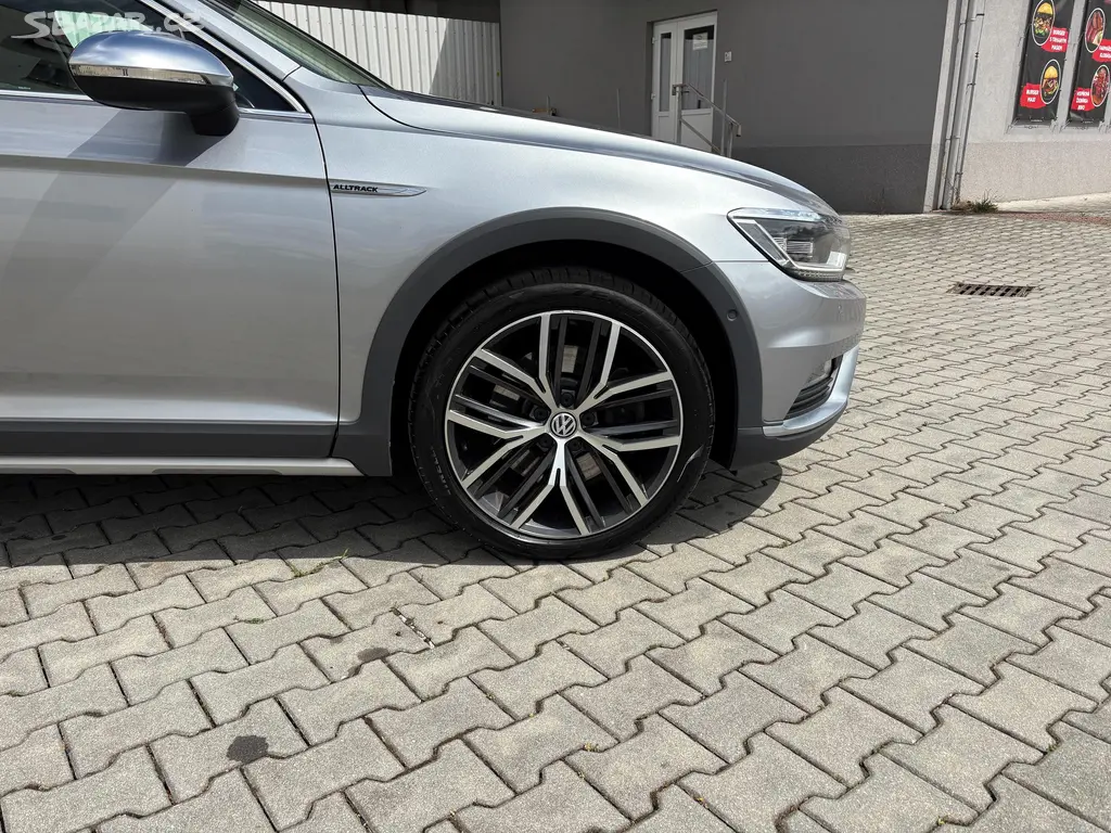 Volkswagen Passat, 2.0 TDI/DSG/4M/Alltrack/servis - fotka 5