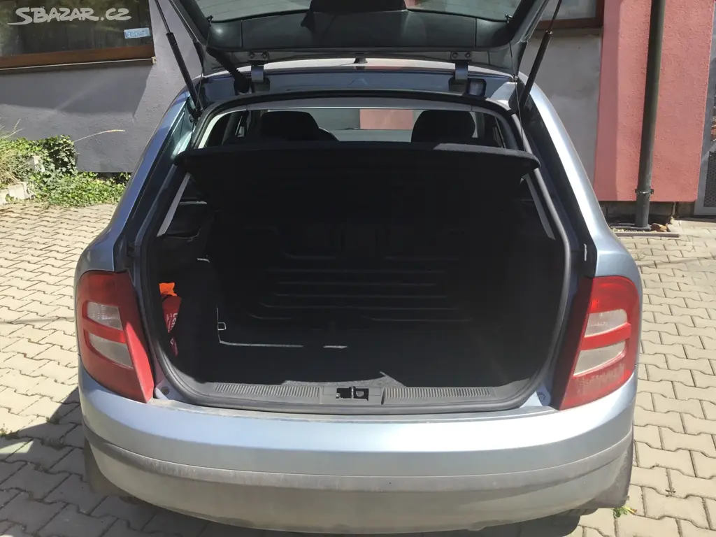 Prodám Škoda Fabia rv 2023. 1,2 MPI - fotka 4