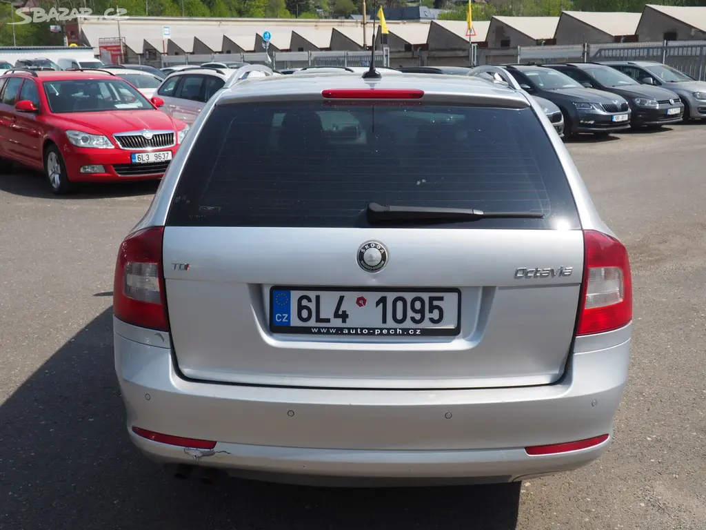 2008 Škoda Octavia 2.0 TDI, 103 kW, 4x4, Style - fotka 3