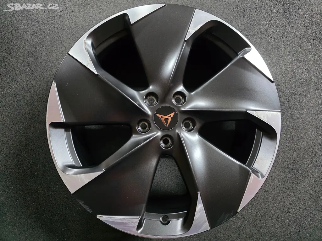 Cupra Born Alu kolo 19 10E601025J Originál