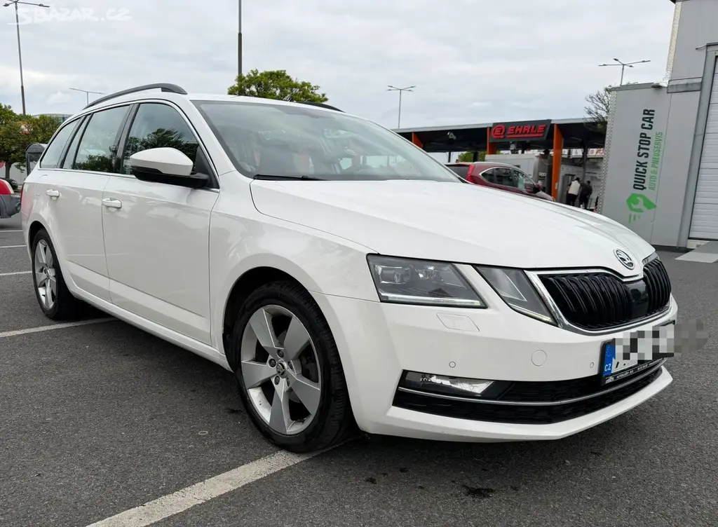 Škoda Combi Octavia III facelift - fotka 3