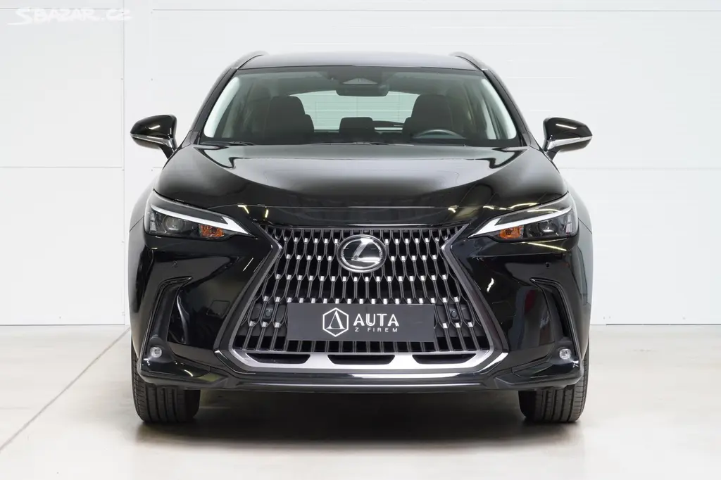 Lexus NX 350h, 1.MAJ,DPH,Kamera,El.kufr - fotka 2