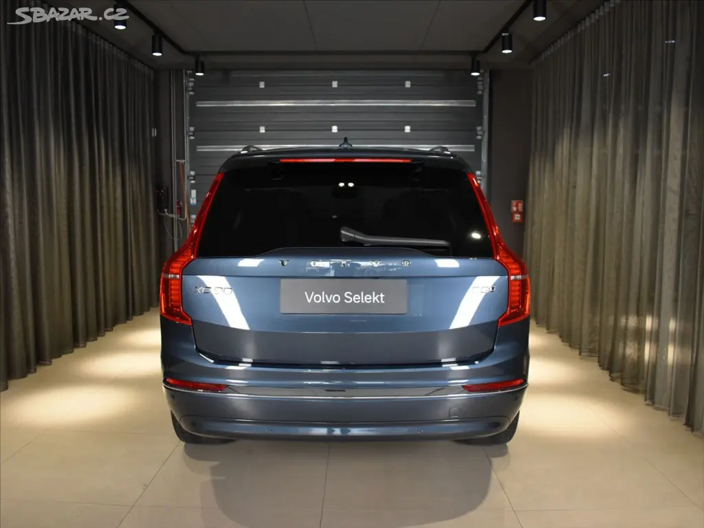 Volvo XC90, 2,0 B5 AWD Ultimate tažné,Pano - fotka 5