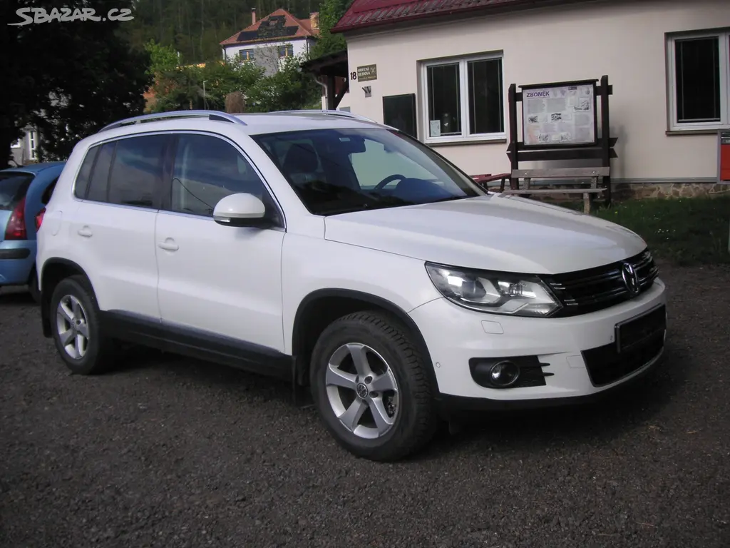 Volkswagen Tiguan 2.0 TDi 4Motion XENON ALCANTARA - fotka 2