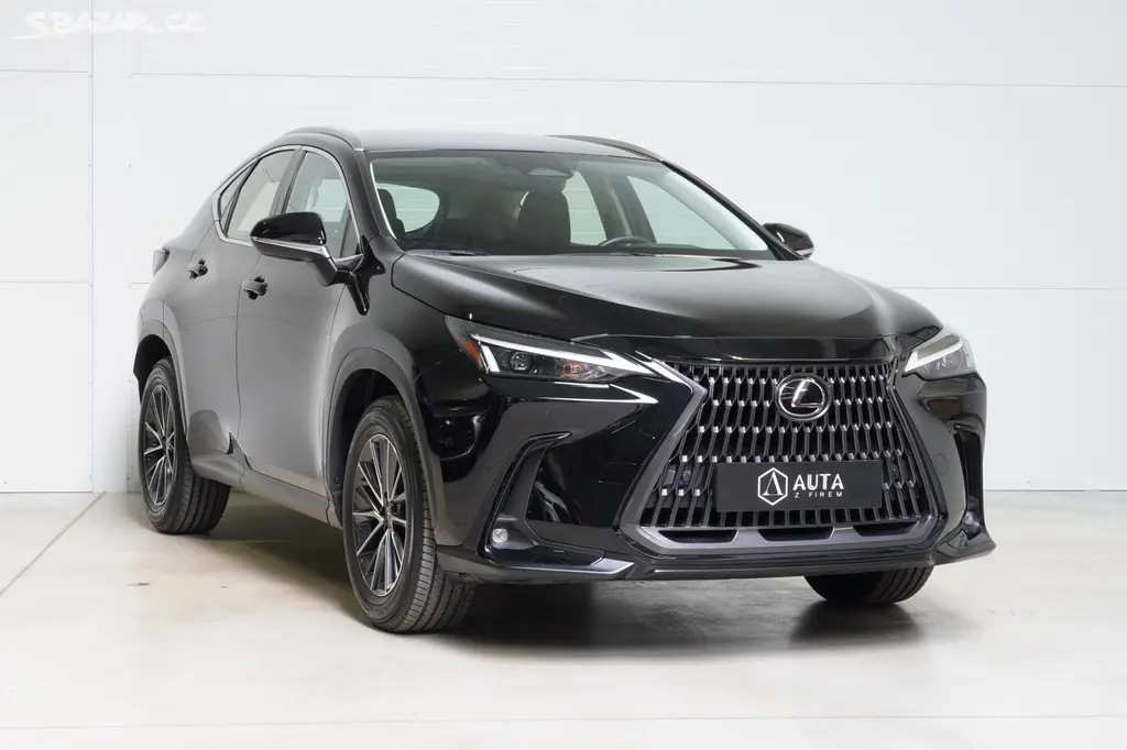 Lexus NX 350h, 1.MAJ,DPH,Kamera,El.kufr - fotka 3