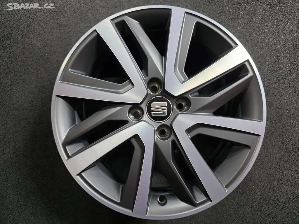 Seat Mii Alu kolo 16 1SL601025M 12S601025 Originál