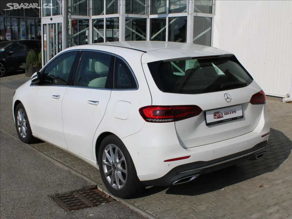 Mercedes-Benz Třídy B, 2,0 220 140KW 1.maj, CZ, ZÁNOV - fotka 4