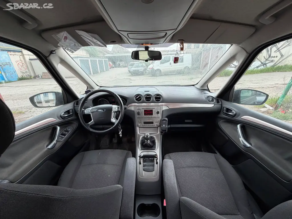 Ford Galaxy 2.0 TDCi 7 míst - fotka 5