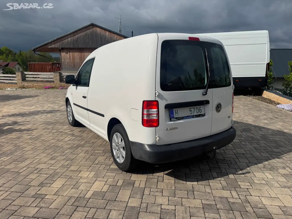 Volkswagen Caddy 1,6 TDi Klima Webasto 2014 - fotka 3