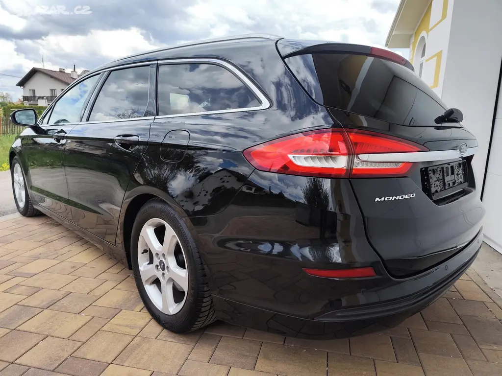 Ford Mondeo 1.5Ecob.121KW-model 2019, vyhř. volant - fotka 5