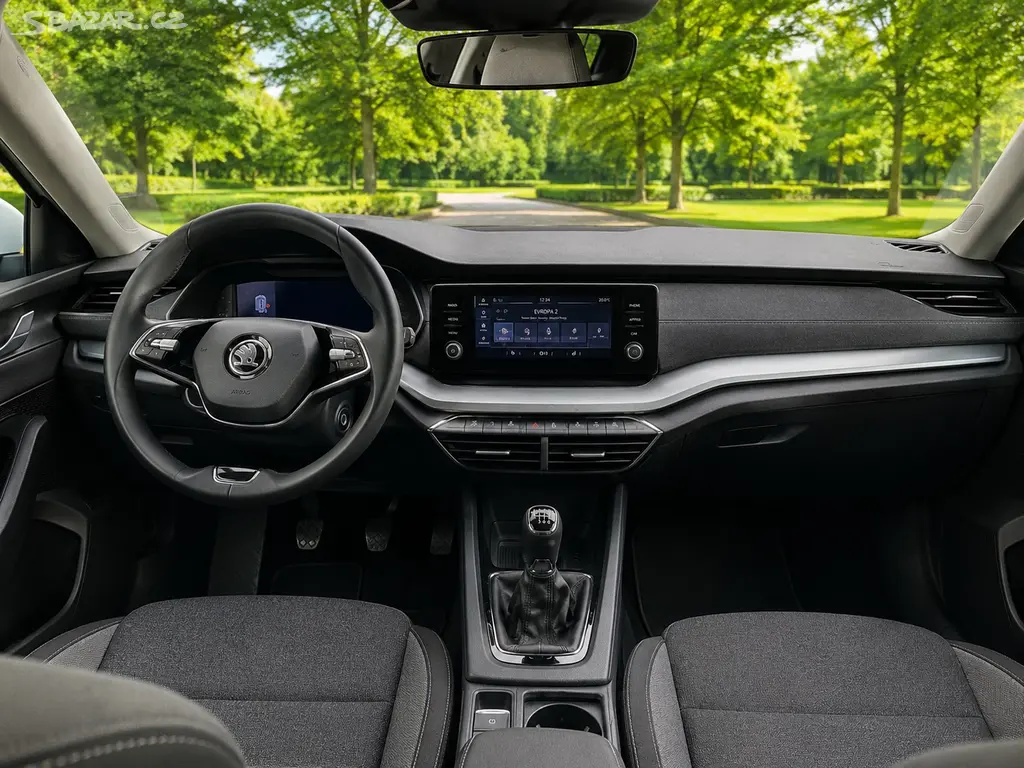 Škoda Octavia, 2,0 TDI Combi Ambition plus - fotka 3