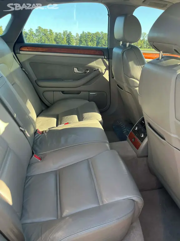Audi A8 4.2 TDI - fotka 5