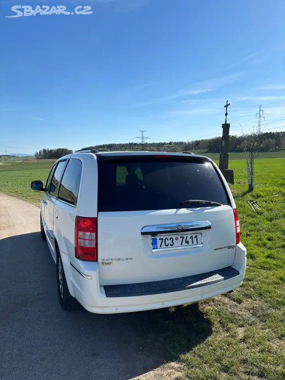 CHRYSLER GRAND VOYAGER 2,8CRDi, VELMI PĚKNÝ!!!! - fotka 4