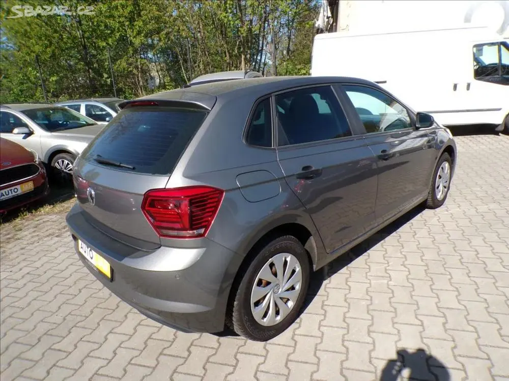 Volkswagen Polo 1,0 MPI - fotka 4