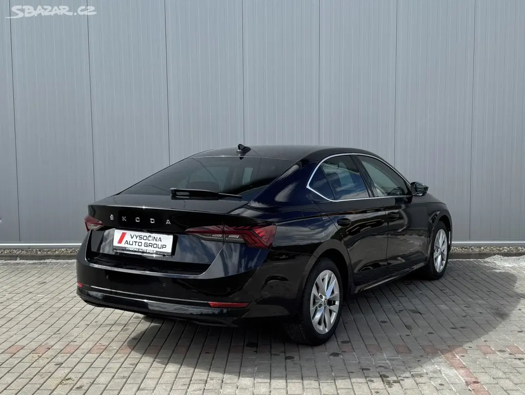 Škoda Octavia, 1.5 110kW Style+ M6 ACC MATRIX - fotka 4