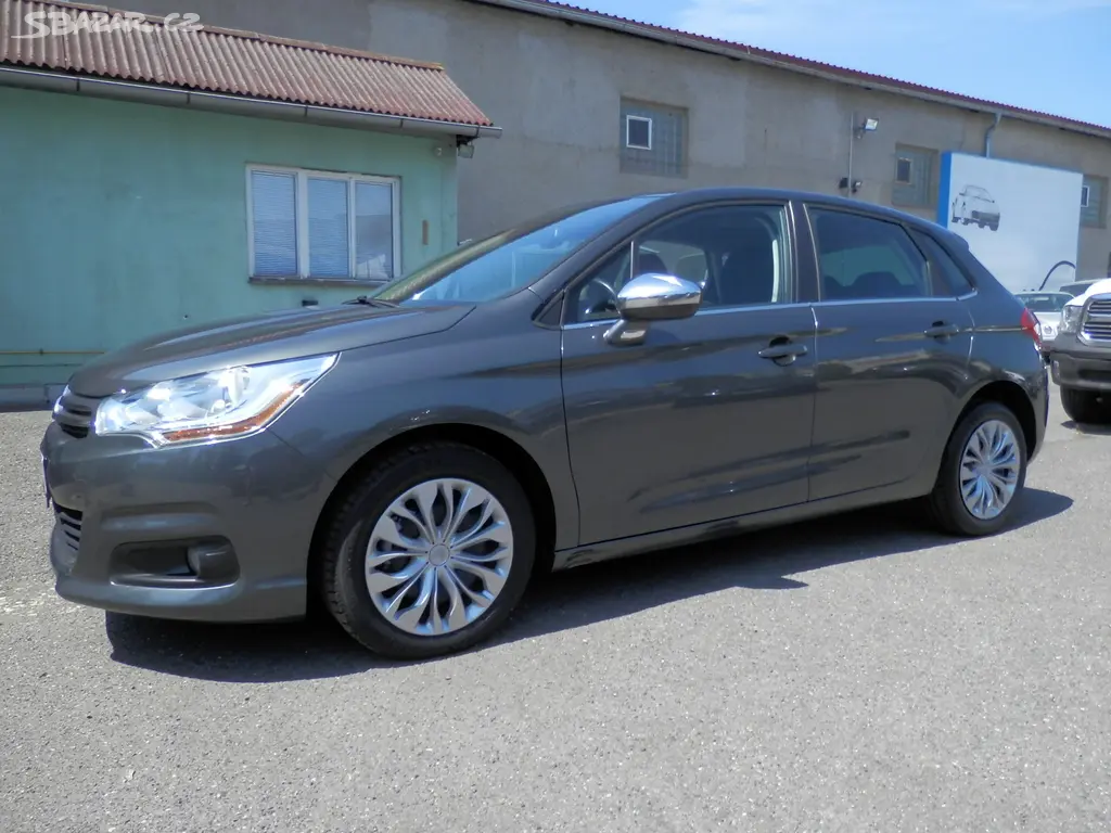 Citroen C4 1,2PTurbo 96kW 5/2014 NEHAVAROVANÉ - fotka 3
