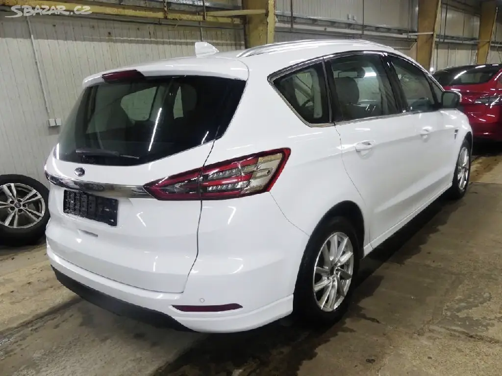 Ford S-MAX, 2.0 TDCi (110 kW), TITANIUM - fotka 4