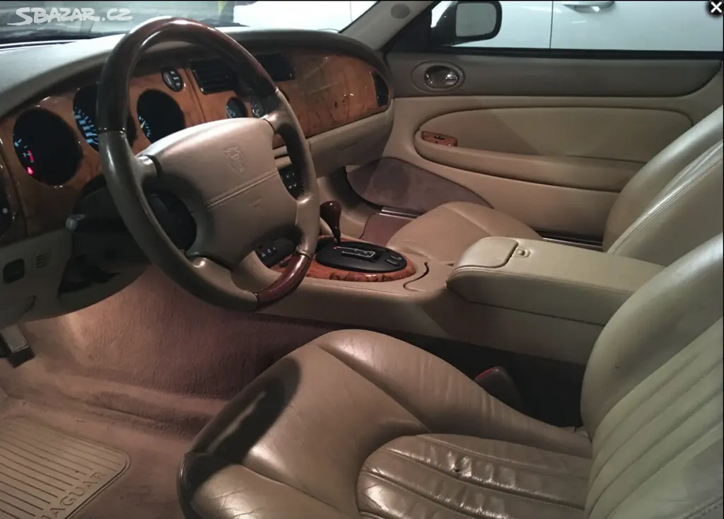 2003 r. Jaguar XK8 4.0, Převodovka zlobi - fotka 3