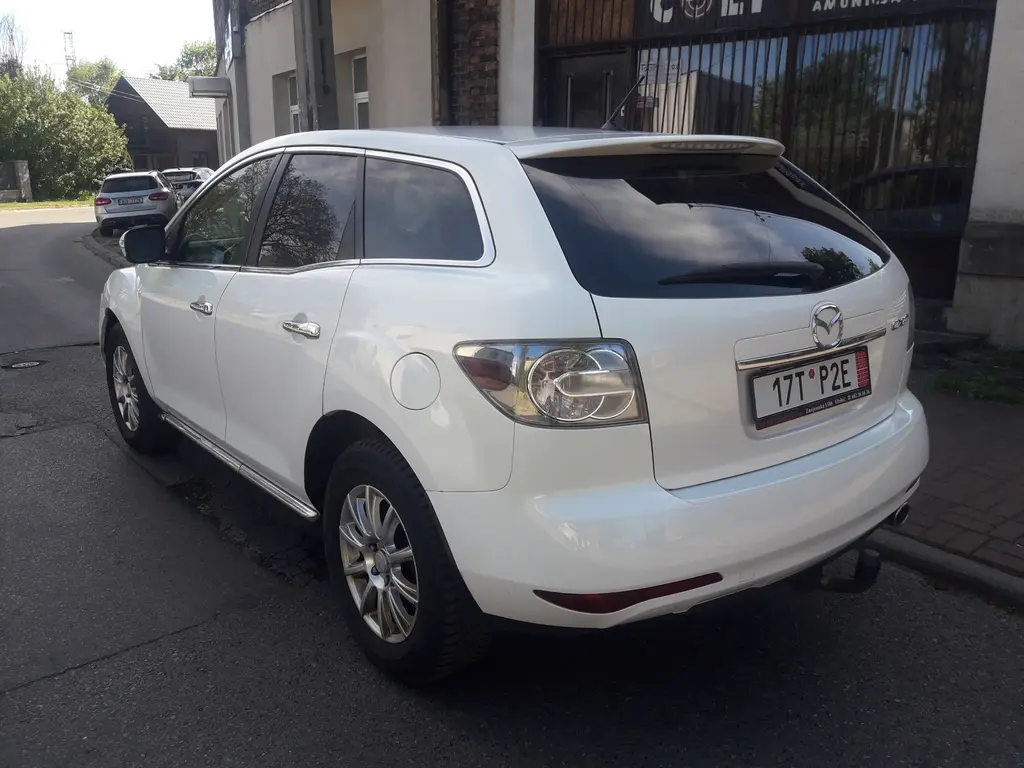 Mazda CX-7 2.2 CD Exclusive + 2011rv - fotka 4