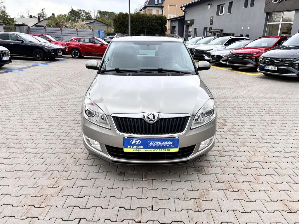 Škoda Fabia, 1.2TSI 62kW,digi.KLIMATIZACE - fotka 2