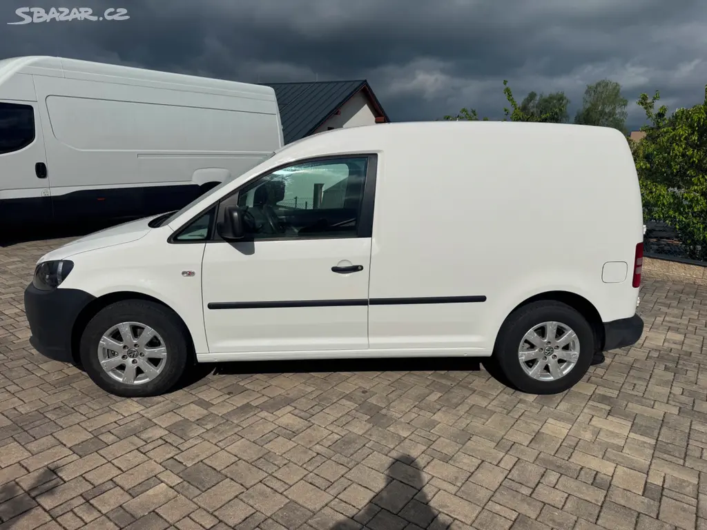 Volkswagen Caddy 1,6 TDi Klima Webasto 2014 - fotka 2