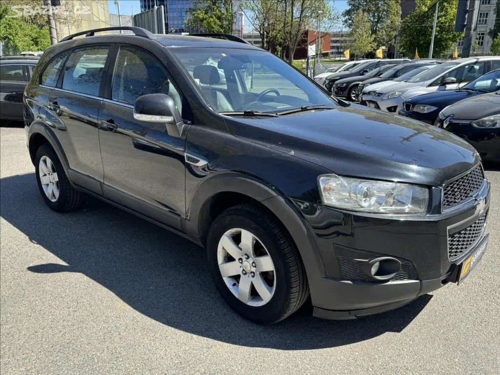 Chevrolet Captiva, 2,2 7,mist+ - fotka 2