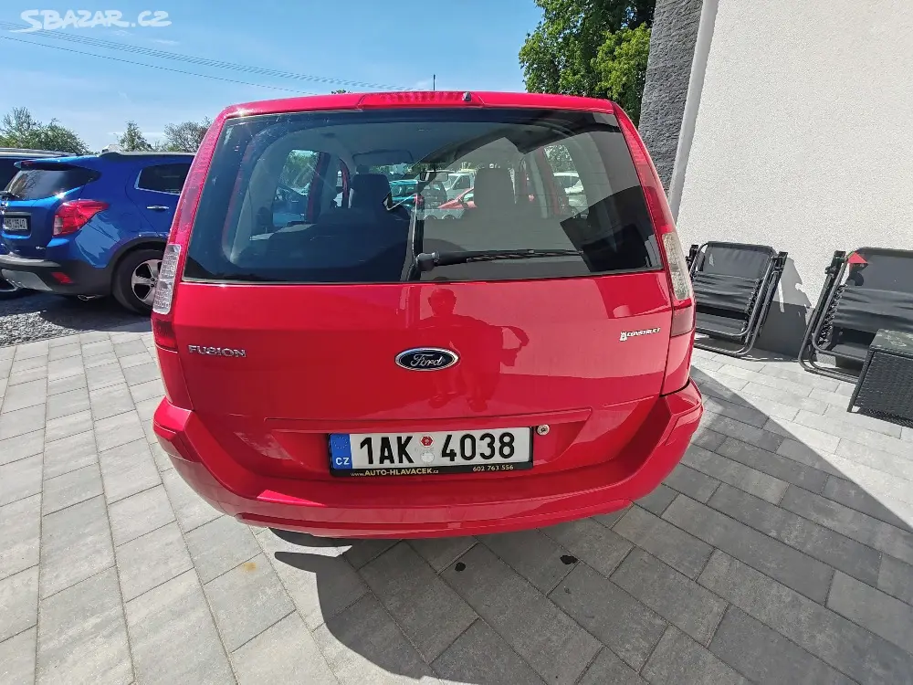 Ford Fusion 1.4i,16V 59kW 11/2009 - fotka 6