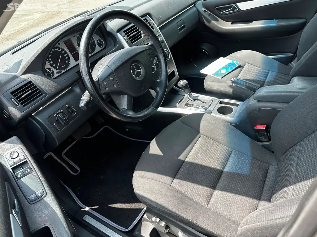 Mercedes-Benz B170i, r.2005, automat, serviska - fotka 6
