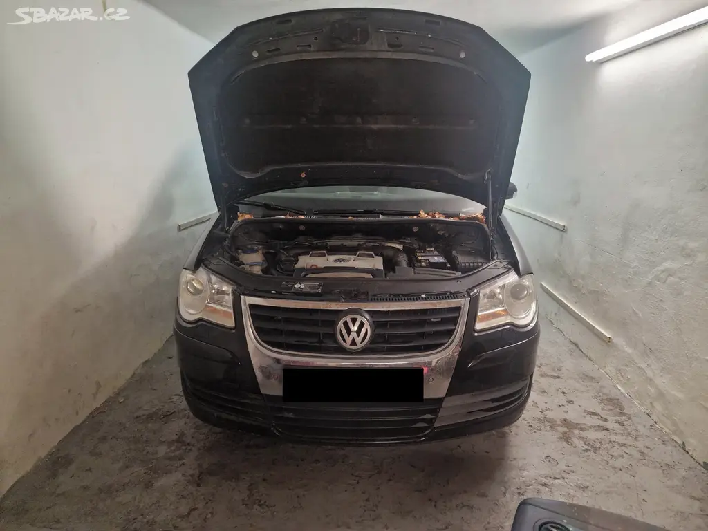 VW Touran 1T2