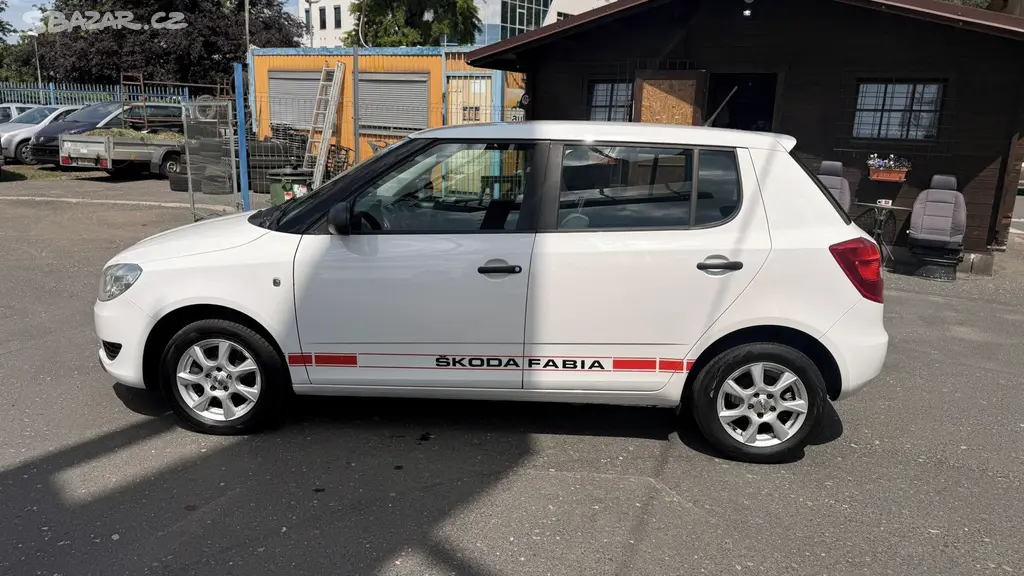 Škoda Fabia, 1.6 TDI KLIMA,NOVÉ ROZVODY - fotka 4