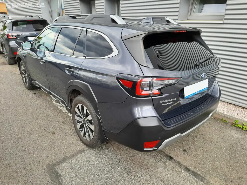 Subaru Outback, 2,5i TOURING světlá kůže NAPPA - fotka 5