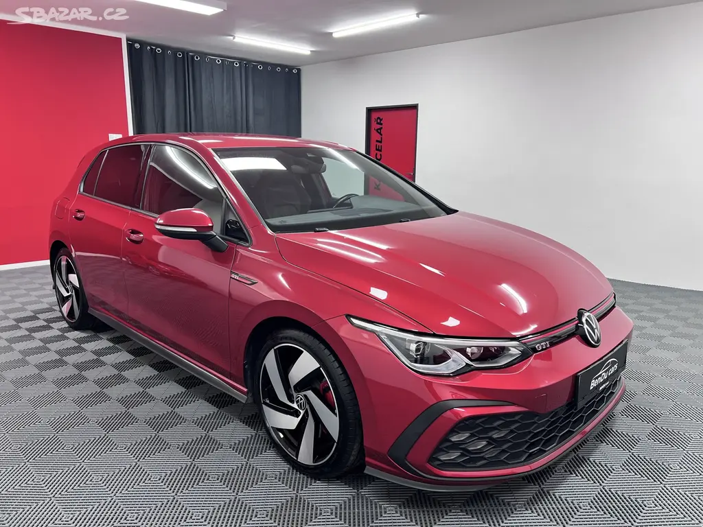 Volkswagen Golf, GTI 180 kW Servis 68tkm - fotka 3