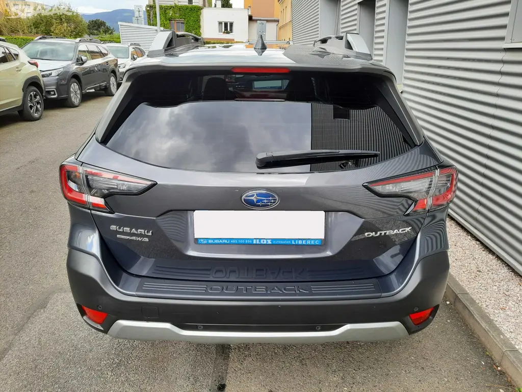 Subaru Outback, 2,5i TOURING světlá kůže NAPPA - fotka 6