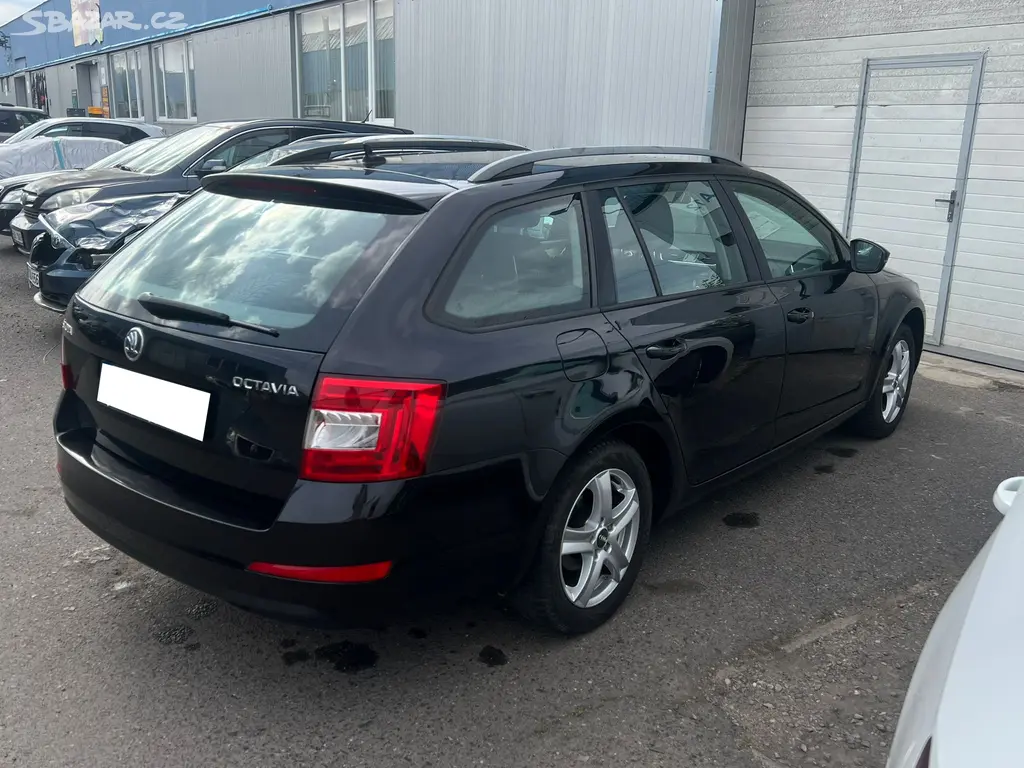Škoda Octavia III 1.2 TSi 77kW 2015 LZE NA SPLÁTKY - fotka 3