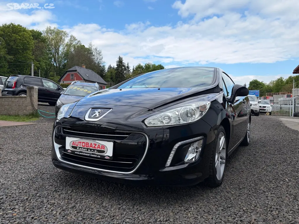 Peugeot 308, CC 1,6 88kW, SERVISKA