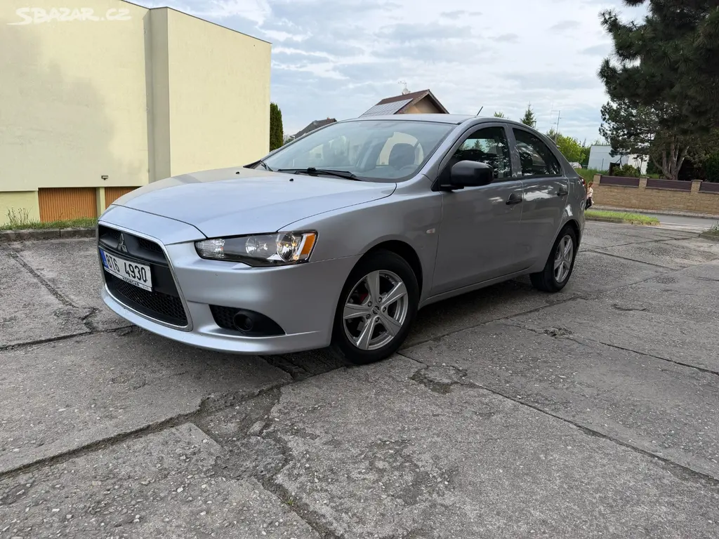 Mitsubishi Lancer 1.6i,naj. 39 000 km, ČR, 1. MAJ.