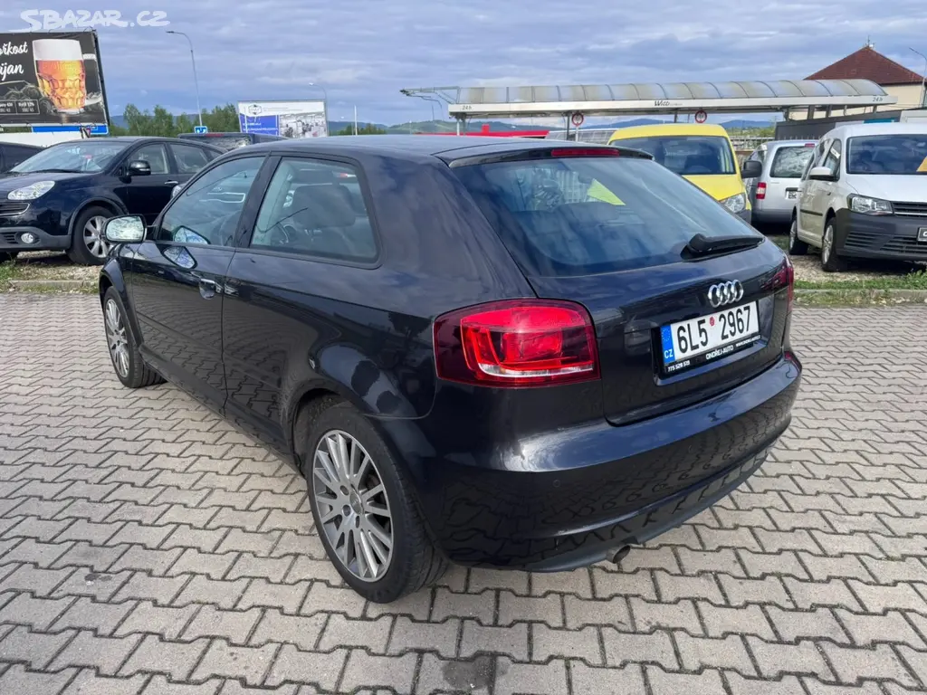 Audi A3, 2,0 TDI 103 KW 2. MAJ 2X KOLA - fotka 4