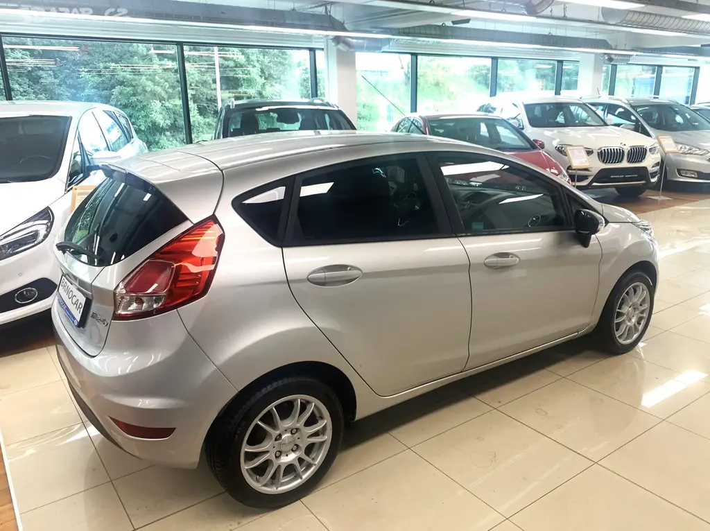 Ford Fiesta, Trend 1,25i ČR KLIMA - fotka 6